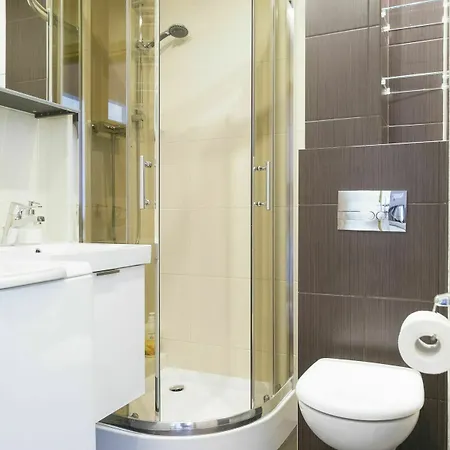 Smolna By Quality Apartman Varsó