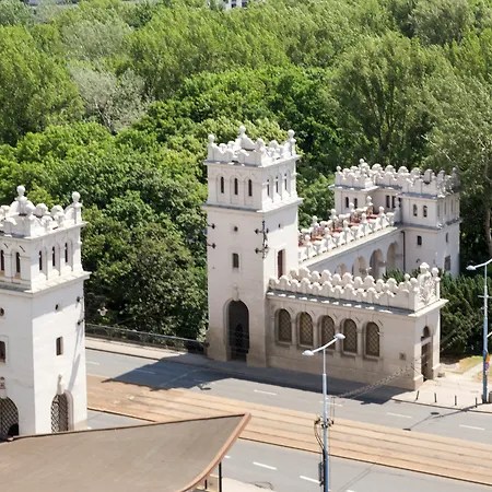 Smolna By Quality Varsó